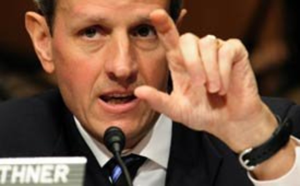 geithner pinching photo geithner pinching Stimulus Bill Limits TARP Executive Pay