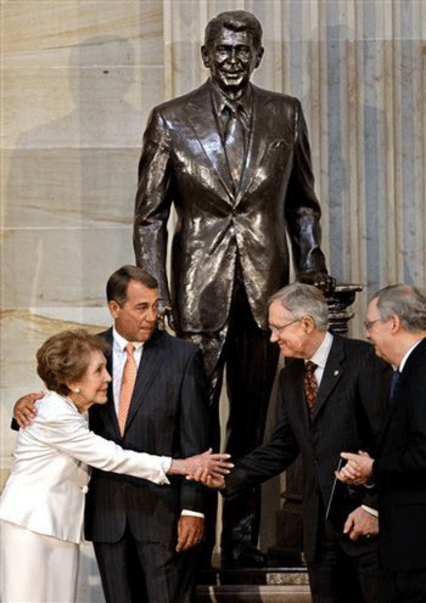 reagan-statue