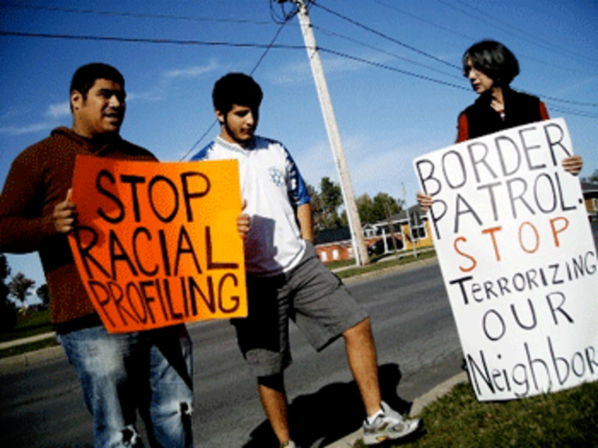 racial profiling photo racial profiling Kicking Down Doors, Stomping on Rights: New Report Reveals Disturbing Details of ICE Raids