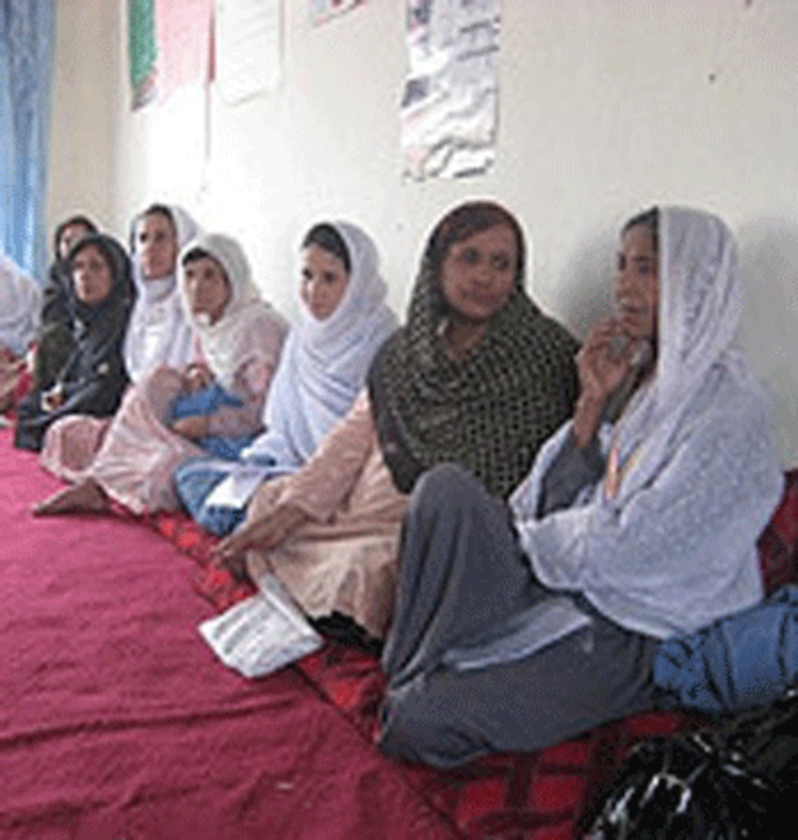 afghan-women