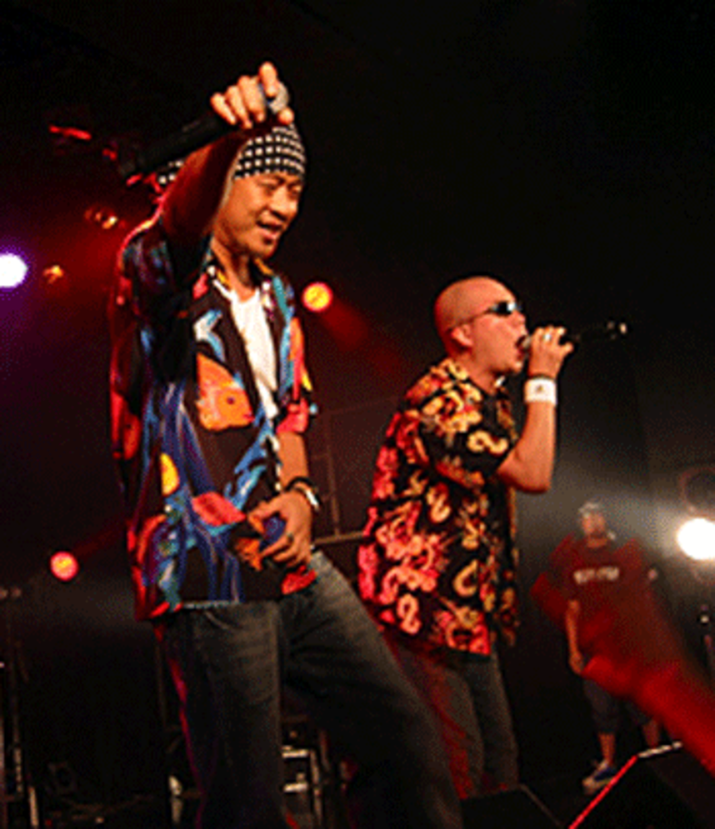 japanraps-lrg Japanese rappers.