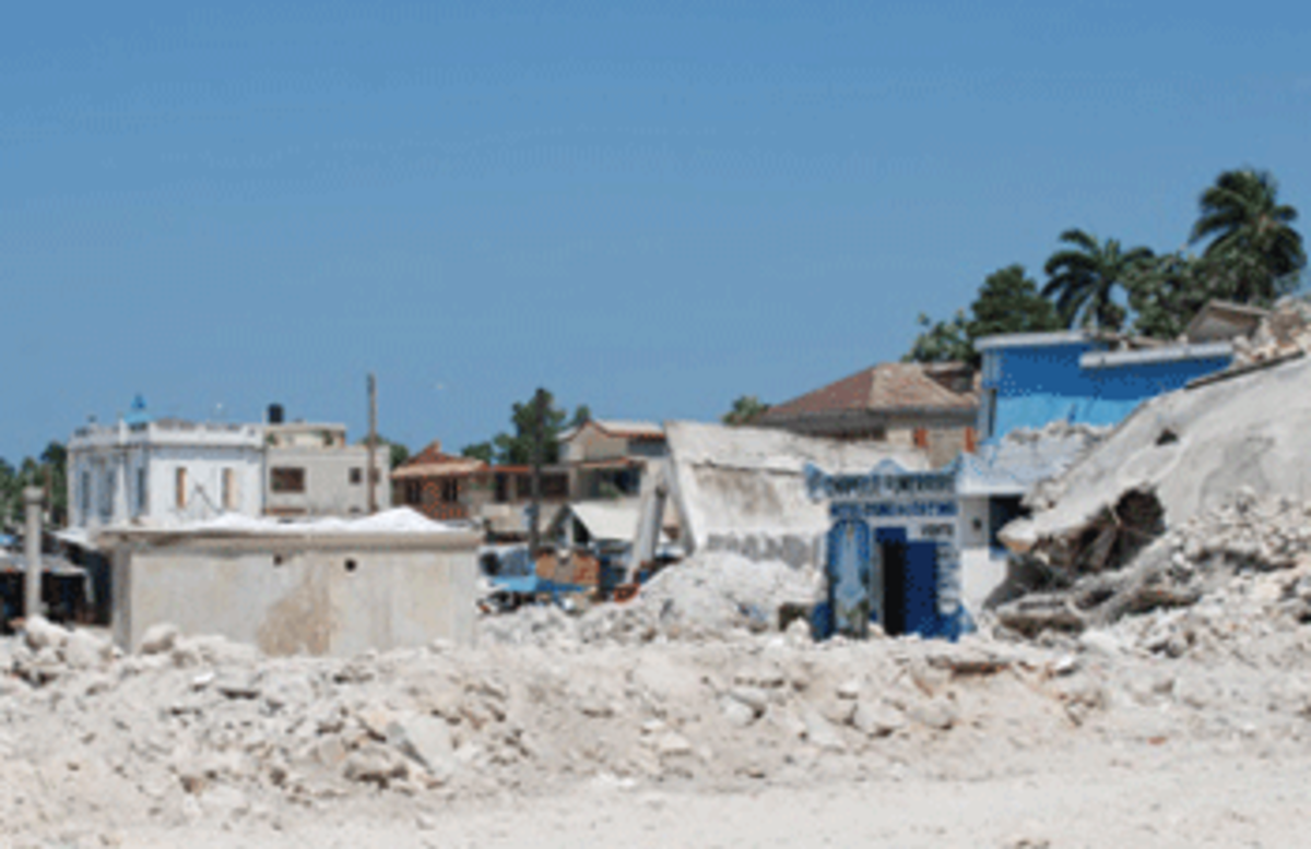 GN_haiti_town