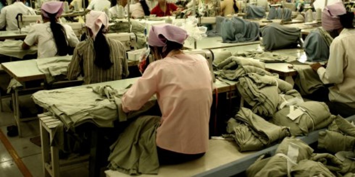iStock 000009271818XSmall Student Anti Sweatshop Activists Win Historic Breakthrough