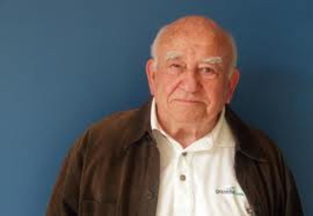 Ed Asner photo Ed Asner Ed Asner Supports Marcy Winograd for Congress
