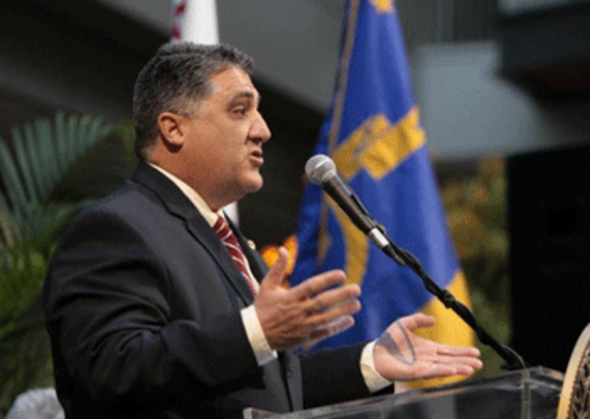 portantino photo portantino The Speaker’s Heavy Hand