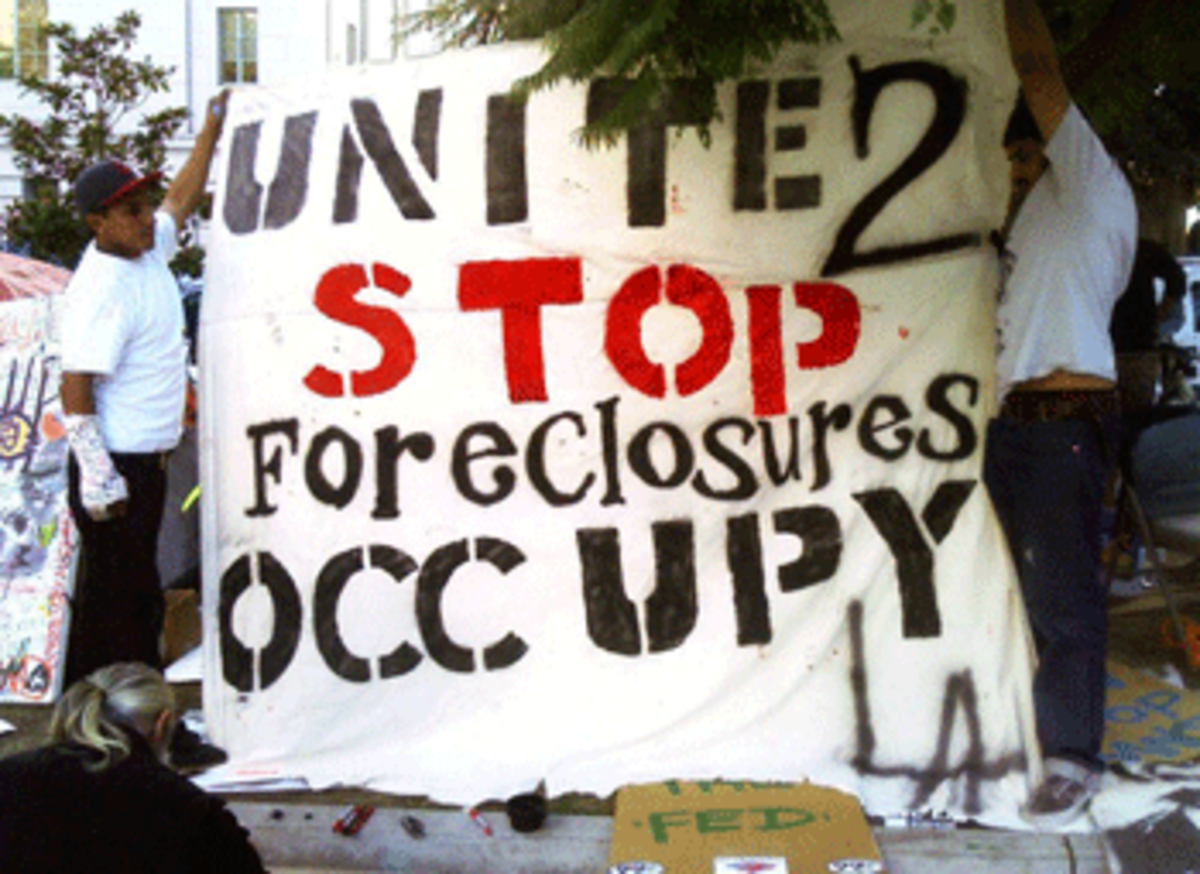 off stop foreclosures Occupy Fights Foreclosure Fighting to Save Defrauded Familys Home