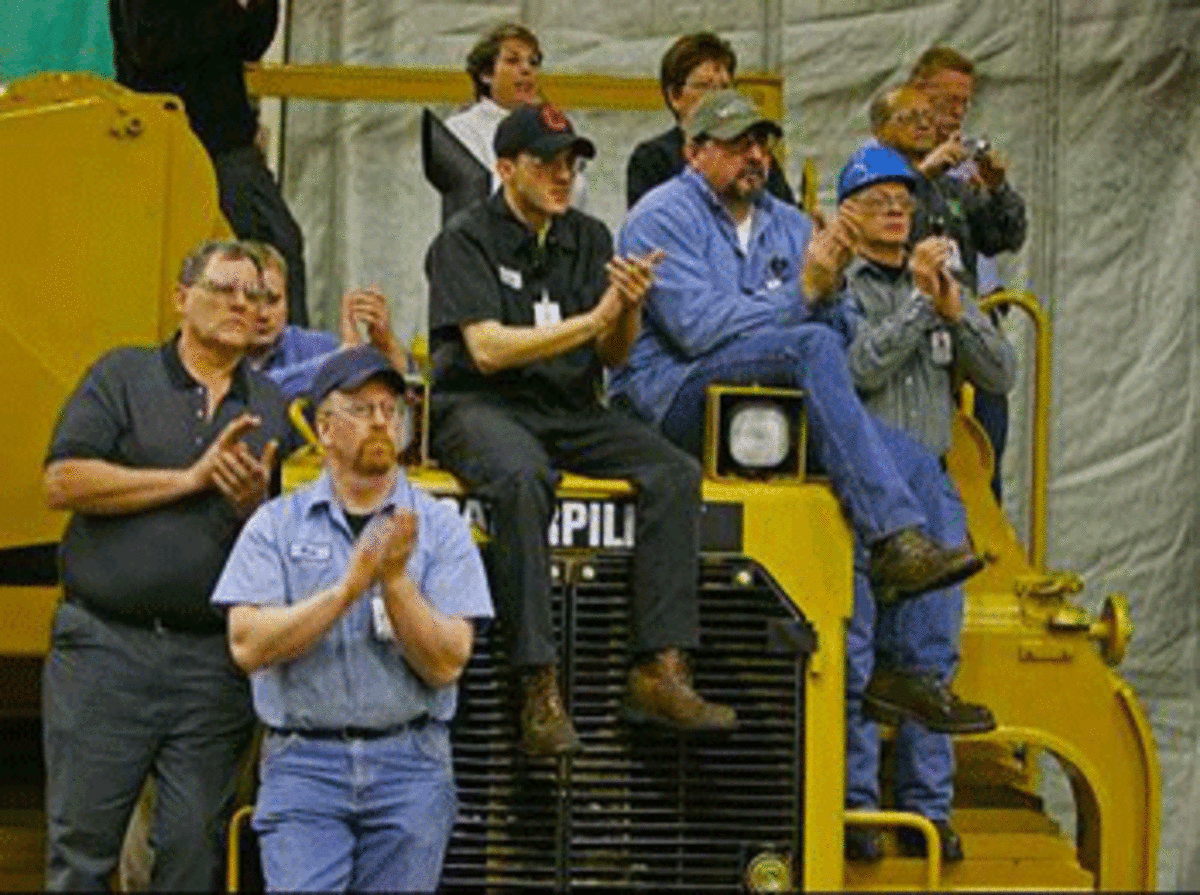 catepillar strike How Unions Could Do Much Better