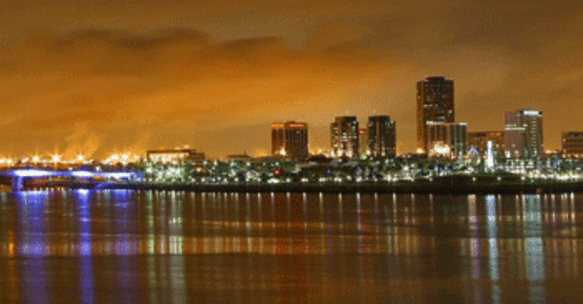 long beach shoreline Living Wages Would Boost Long Beach’s Economy