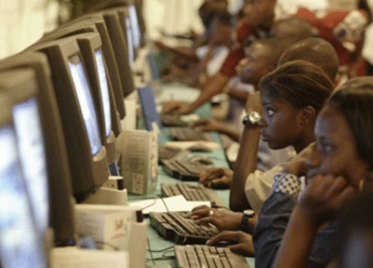 ghana net Is the Digital Divide a Defunct Framework? 