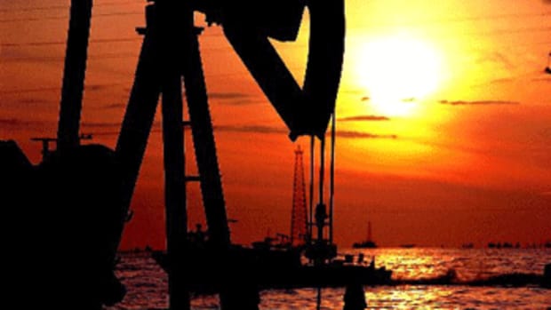 Venezuelan offshore oil platform