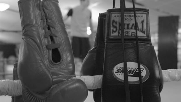 boxing-gloves-600