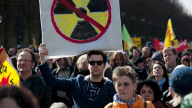 nuclear weapons protest