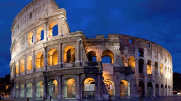 Rome's Coliseum lit in protest of executions.