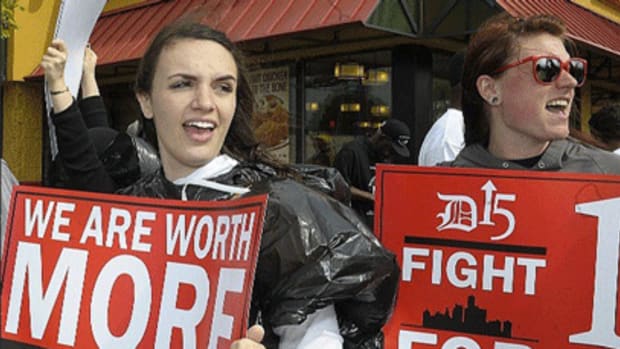 fast food workers striking