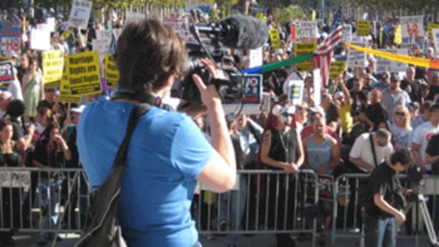 Image: San Francisco Impact Rally (2008) © Barry Perlman