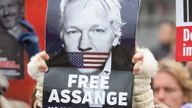 free assange