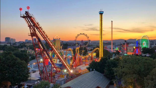 amusement park 1200