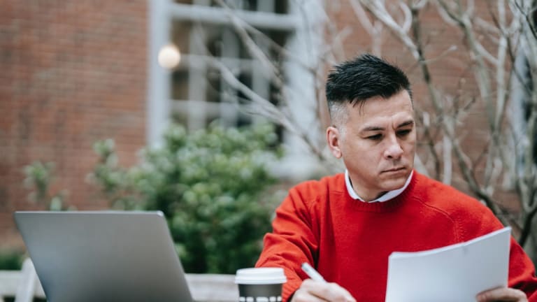 The Basic Requirements for a Cash Advance Loan