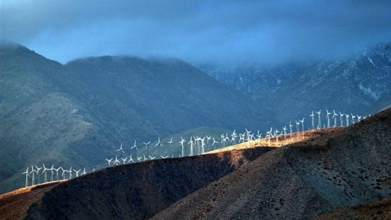 California Business Group Fights Efforts to Develop Renewable Energy