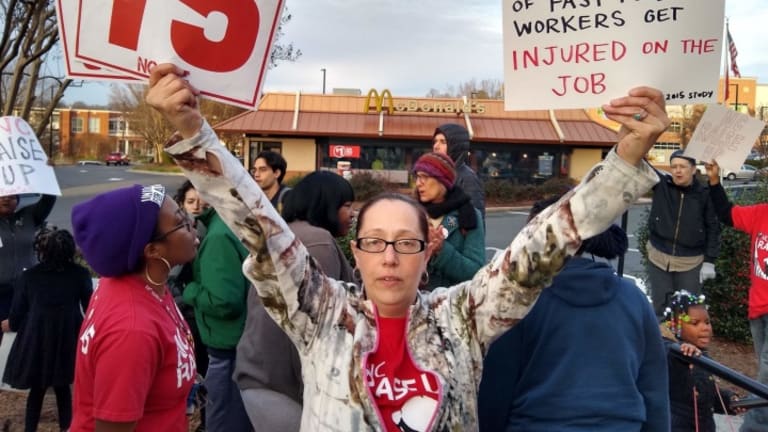 Minimum Wage Increase: Hope in 2022