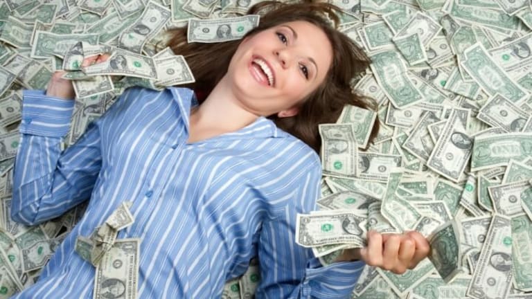 Four Things to Avoid After Landing a Huge Jackpot