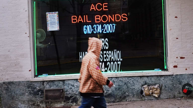8 Key Parameters to Keep in Mind When Hiring a Bail Bond Service