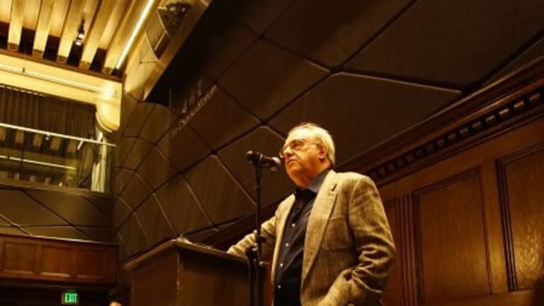 Richard Wolff Speaks to Packed House on Socialism, a New Economic Future