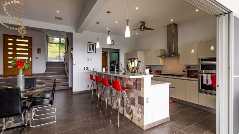 Seven Cost Effective Kitchen Flooring Idea That Works