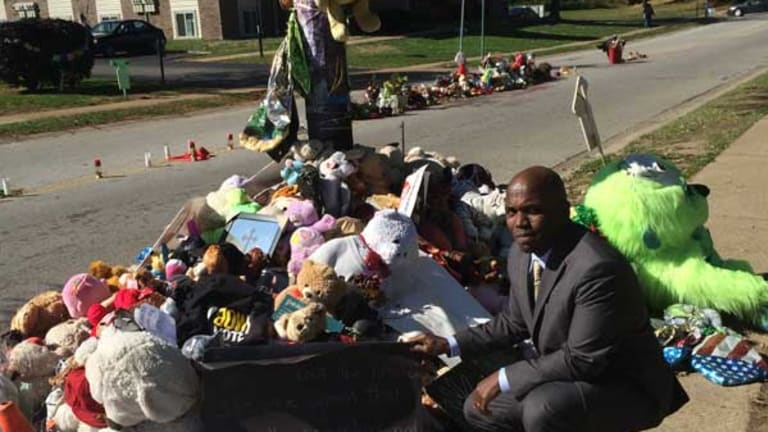 Peaceful Protesters Wait on Grand Jury in Missouri