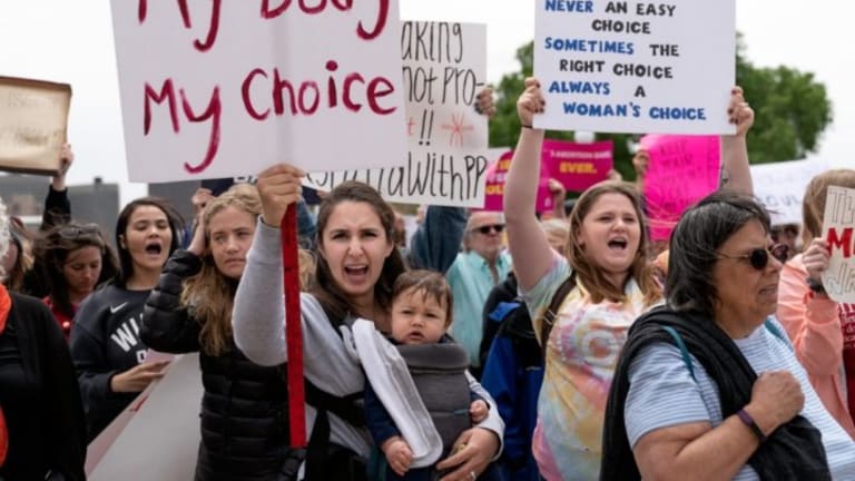 I Struggled to Afford My Abortion, But It Doesn’t Have To Be This Way