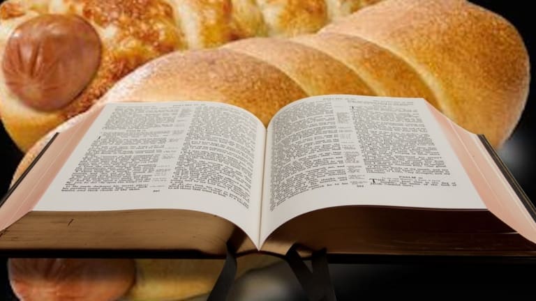 “Bagel Dogs for the Chosen People” Offered to Jewish Soldiers to Attend Military Boss’s Bible Study