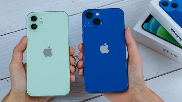 Apple iPhone 13 colors