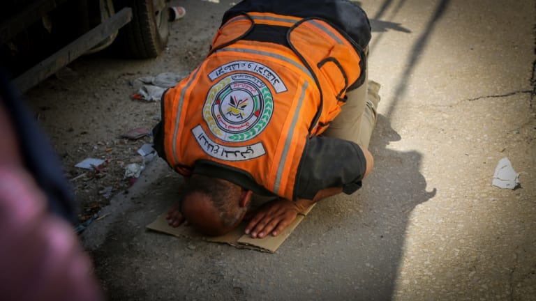 Humanitarian Crisis: Wealthy Lords Over the Poor