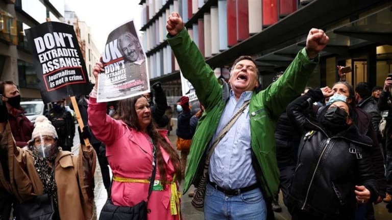 Assange Ruling: Threat to Journalism Remains