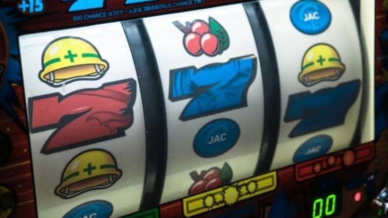 Blockchain Gambling: The Oxymoron Solution