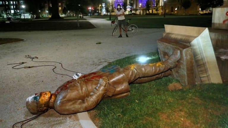 Confederate History Myths Remembered
