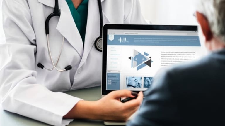 4 Ways Social Media Can Help Your Healthcare Advertising Strategy