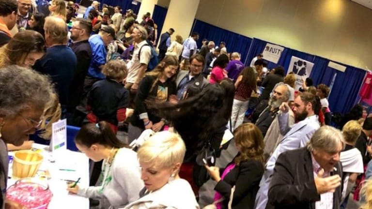 California Dems Look for a White Knight at Party Convention in Long Beach
