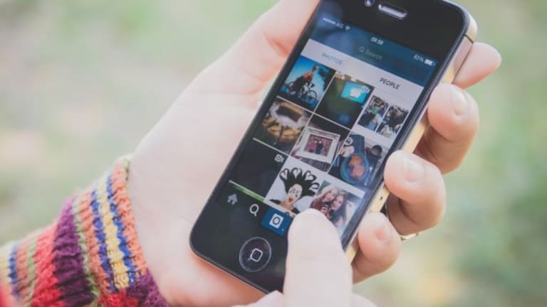Buzzoid Review: Beating the Instagram Algorithm for Up-and-Coming Influencers