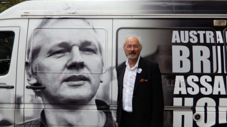 Assange's Father and Brother Touring U.S. to Demand Journalist's Freedom