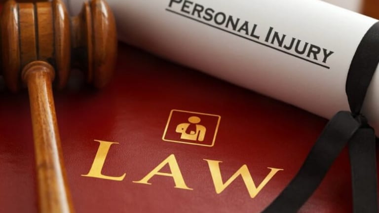 Top 4 Characteristics of Personal Injury Lawyer