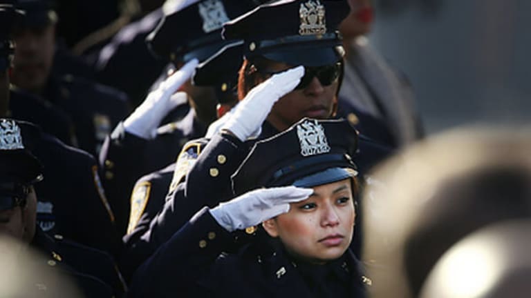 Focus on the NRA, Not de Blasio, for Deaths of NYC Cops