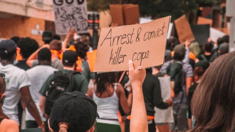 Progressives Condemn Police Brutality, Racial Bias, War on Drugs