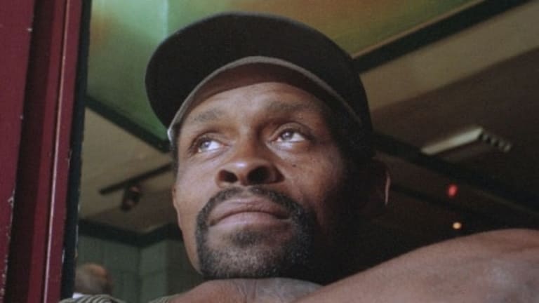 A High-Five for Glenn Burke, a Baseball Pioneer