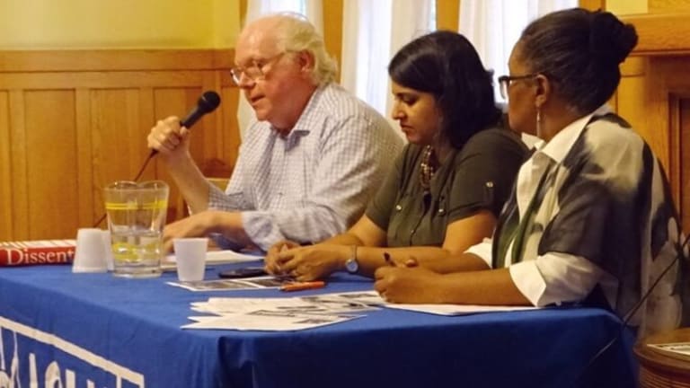 Pasadena Panel Fires Back at Presidential Attacks on Press