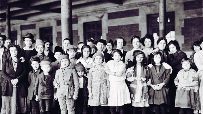 How Irish, Jewish and Italian New York Immigrants Benefitted from Whiteness Post WW2