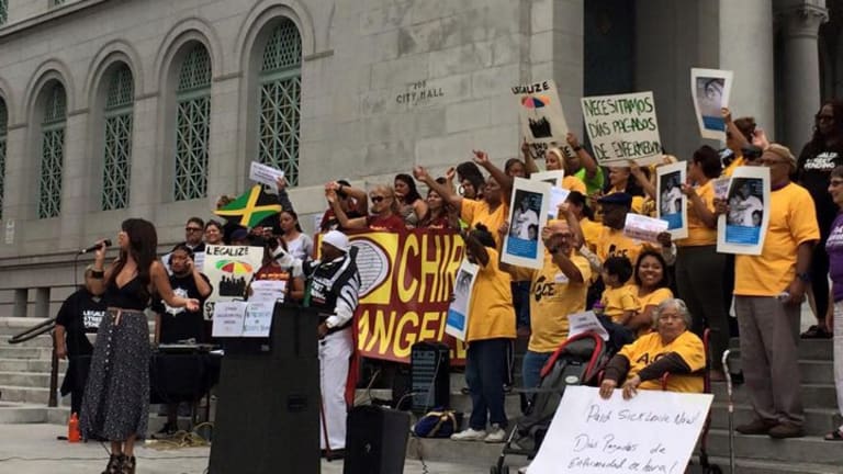 Street Vendors Sue LAPD and Downtown Business Improvement District Over Illegal Seizures