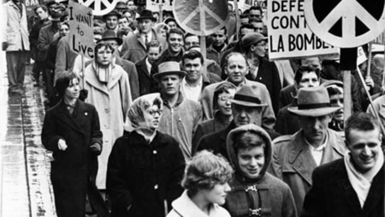 Why Is There So Little Popular Protest Against Today’s Threats of Nuclear War?