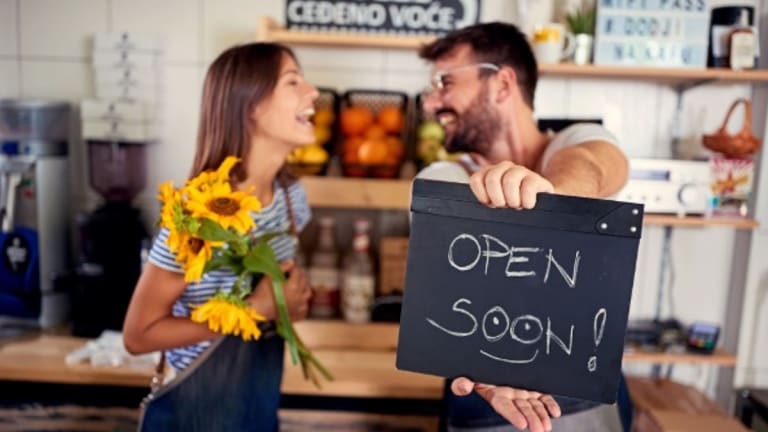 How a Los Angeles Small Business Lawyer Can Help Startups in California
