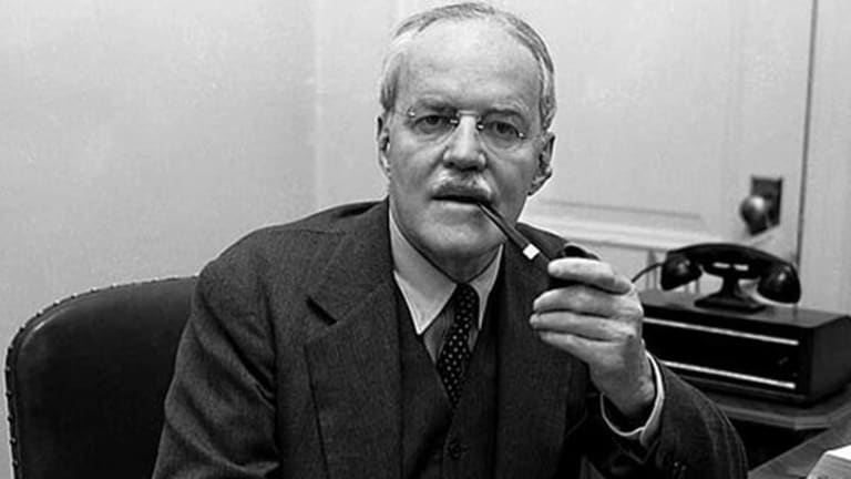 The Devil’s Chessboard: Allen Dulles, the CIA, and the Rise of America’s Secret Government